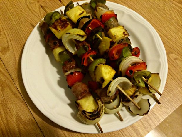 sausage, veggie & pineapple skewers 5