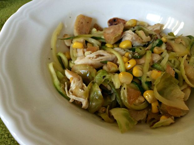 chicken & veggie zoodle scampi bowl 2